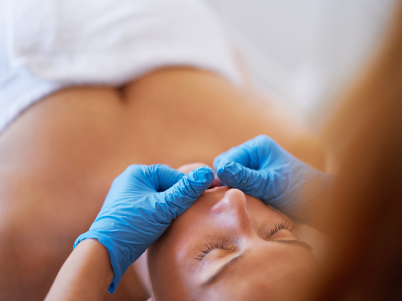 Intraoral Buccal Sculpting Massage Course London Img